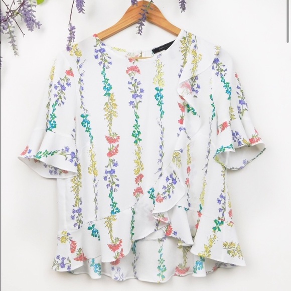 BCBGMaxAzria Tops - BCBGMaxAzria Floral Ruffle Top
